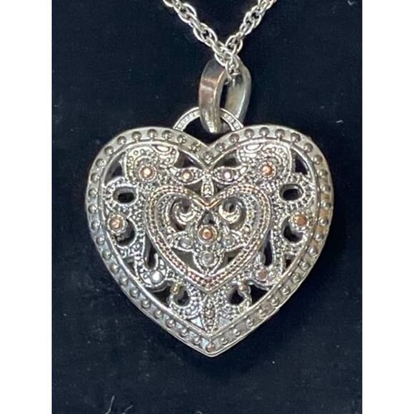 Vintage Silver Open Work Filigree Reversable Heart Pendant Necklace - Picture 5 of 5